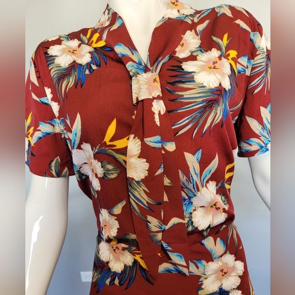 Rock N Romance Honolulu Dress with Neck Tie Detail, VGUC, Size 14 - Picture 3 of 11